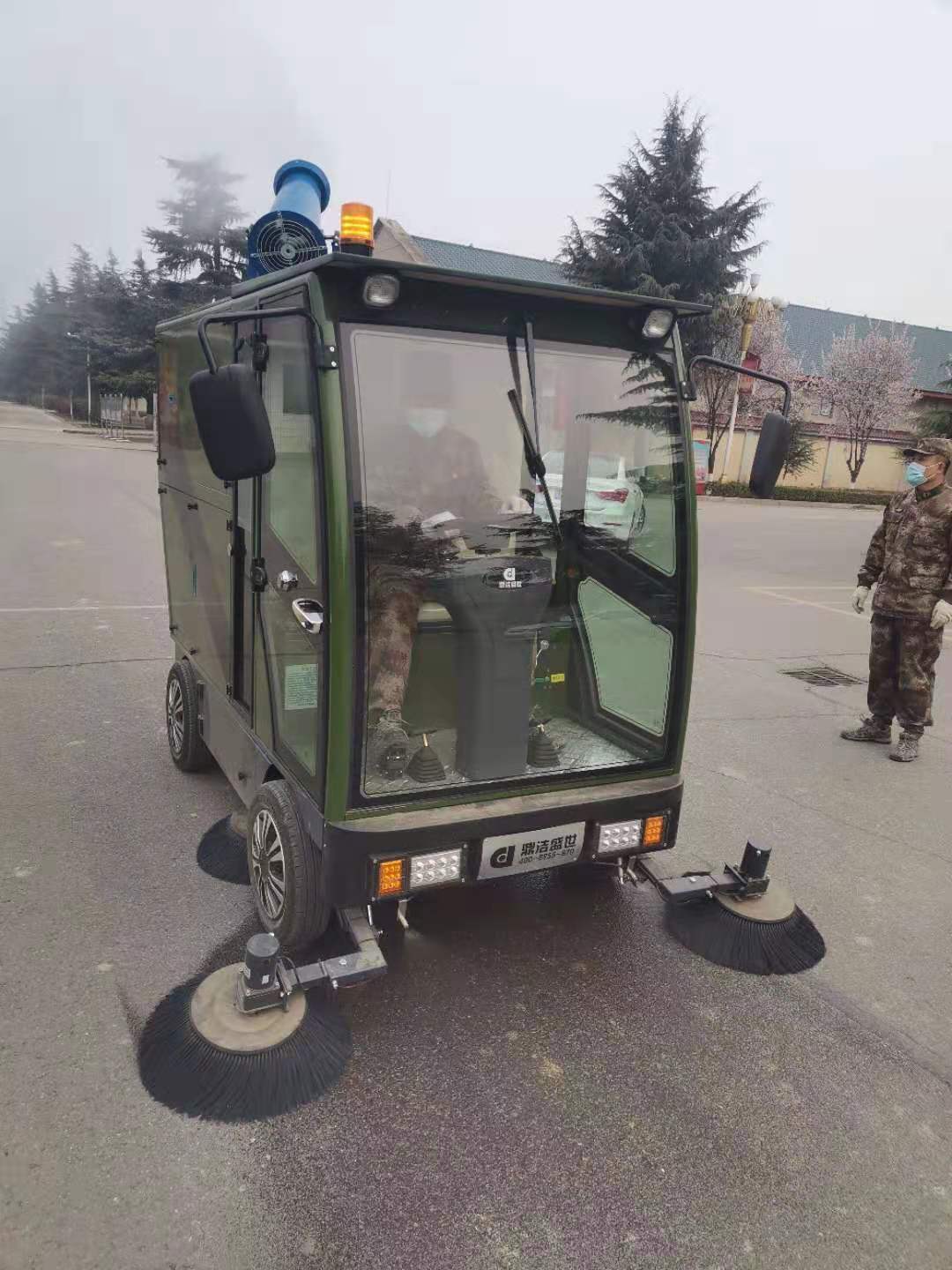 陜西西安，四川綿陽軍隊(duì)交機(jī)DJ2300GYWP掃地機(jī)